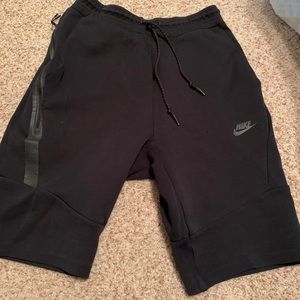 Nike Tech Fleece Shorts
